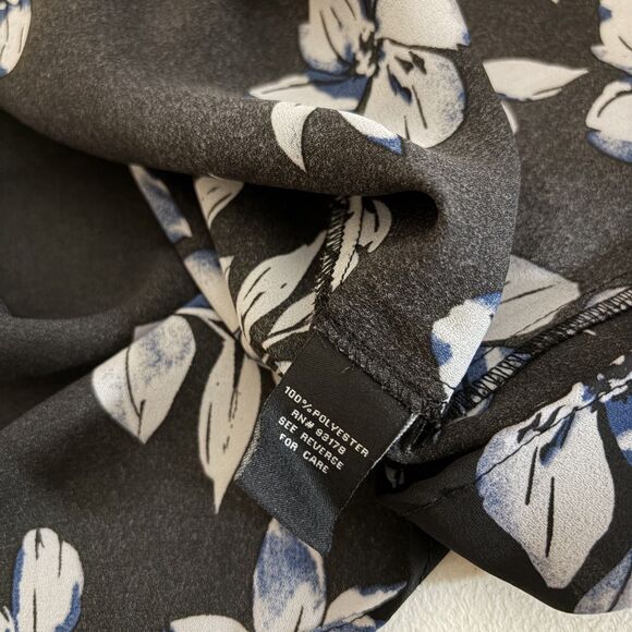 Premise Studio Blouse Women's Large Black Floral 3/4 Sleeve Tie Off the Shoulder - Picture 8 of 9